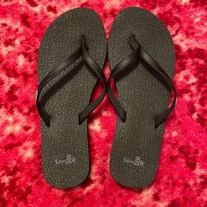 Black Sanuk sandals